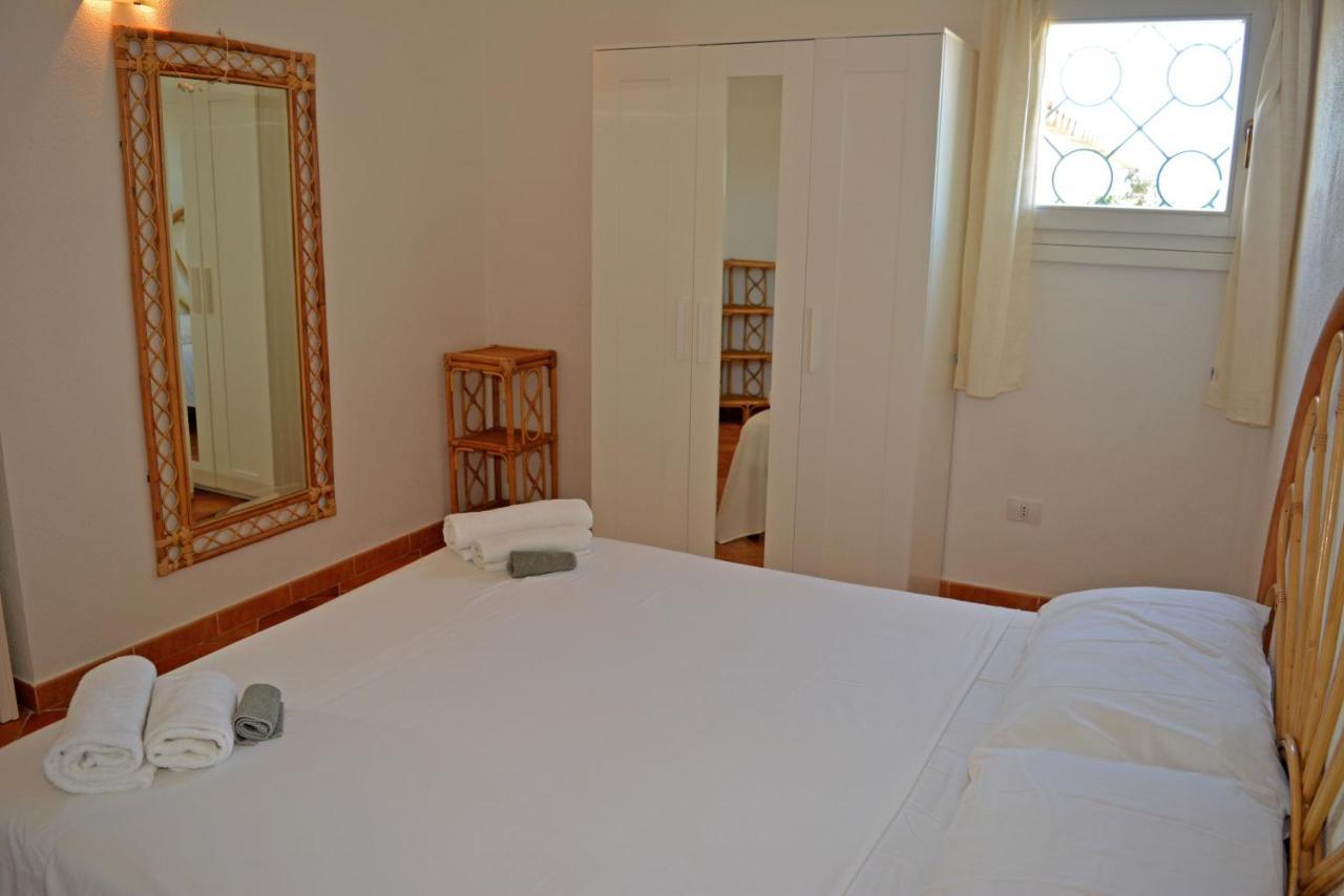 Appartamenti Residence Zodiaco Porto Pozzo Exteriör bild