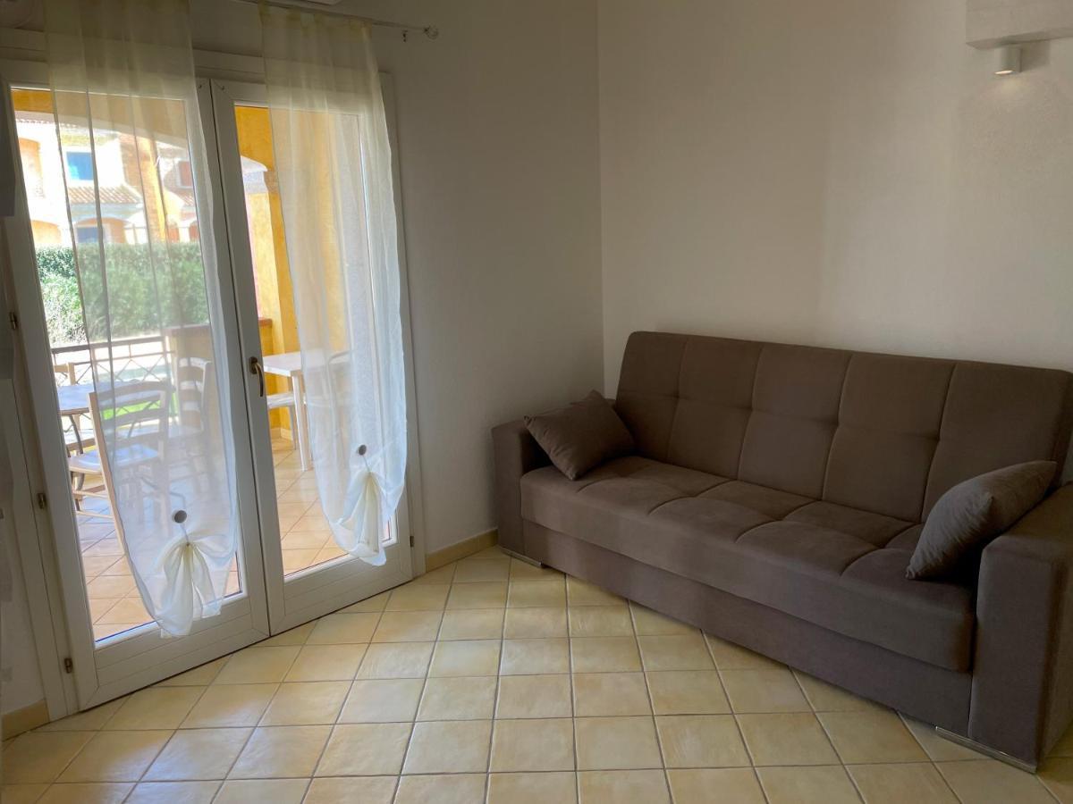 Appartamenti Residence Zodiaco Porto Pozzo Exteriör bild
