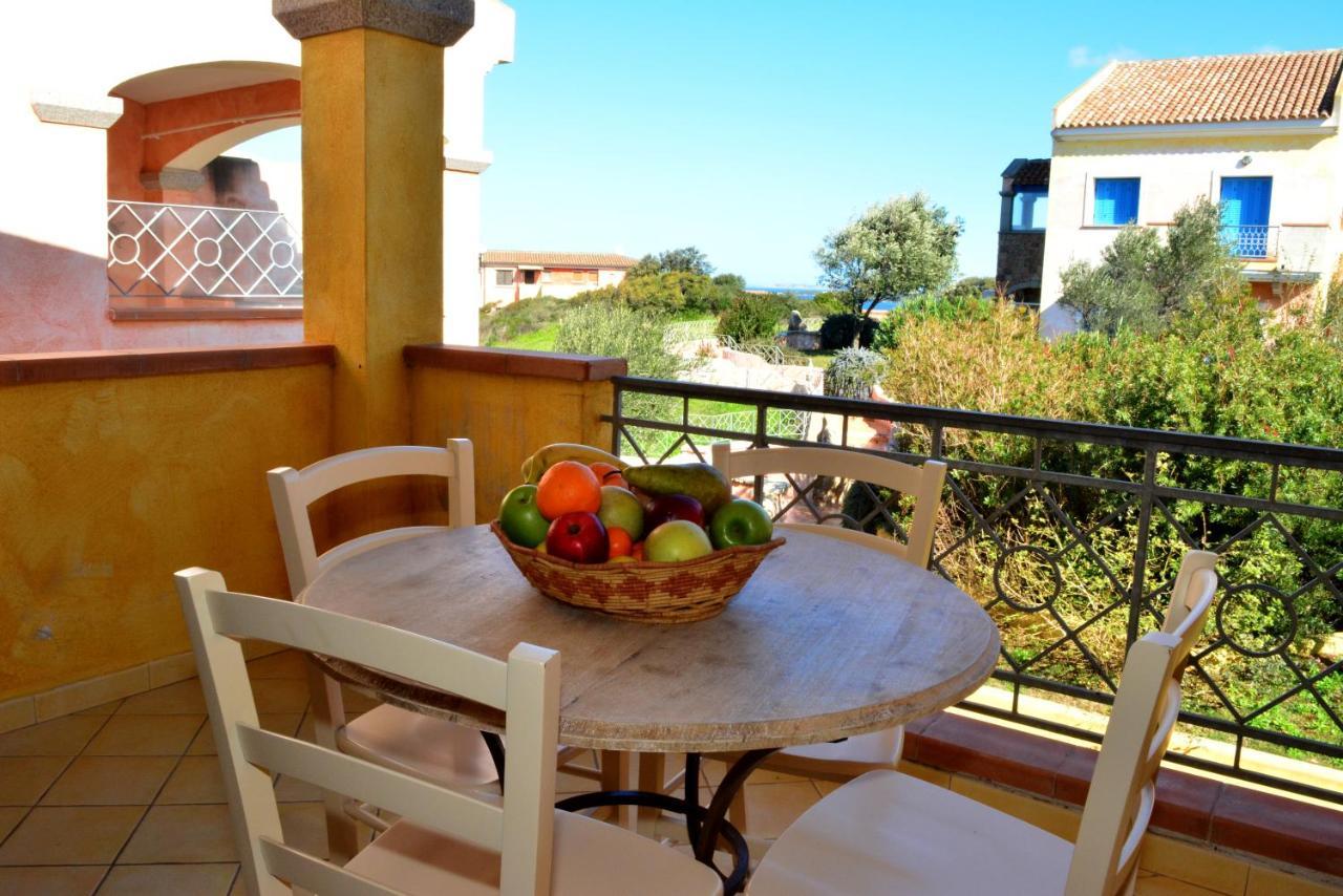 Appartamenti Residence Zodiaco Porto Pozzo Exteriör bild